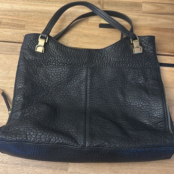 Vince Camuto Black Riley Leather Textured Tote with Silver Purse - Picture 4 of 11